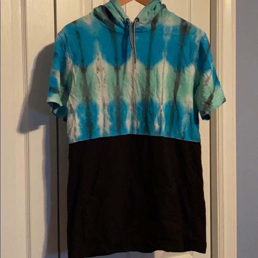 Empyre short sleeve hoodie